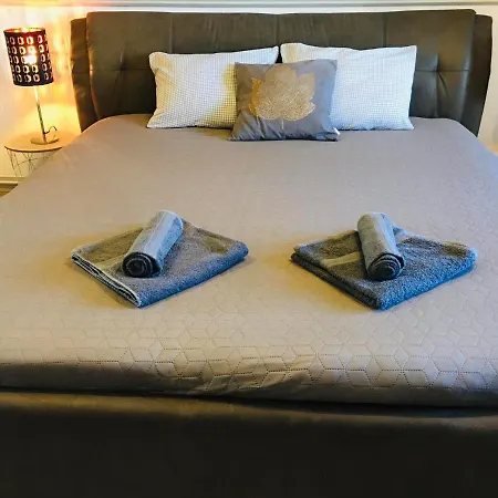 Csendes Vendeghaz, Families, Hikers & Bikers Дом отдыха *