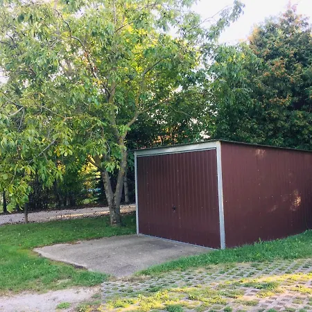 펜션 Csendes Vendeghaz, Families, Hikers & Bikers 체르젝토마