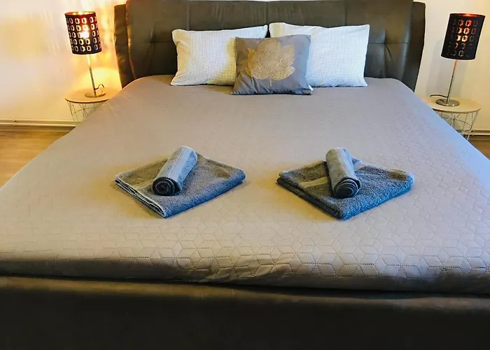 Csendes Vendeghaz, Families, Hikers & Bikers בית נופש *