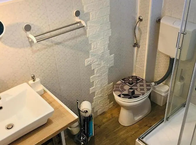 בית נופש Csendes Vendeghaz, Families, Hikers & Bikers צ'רסגטומאי