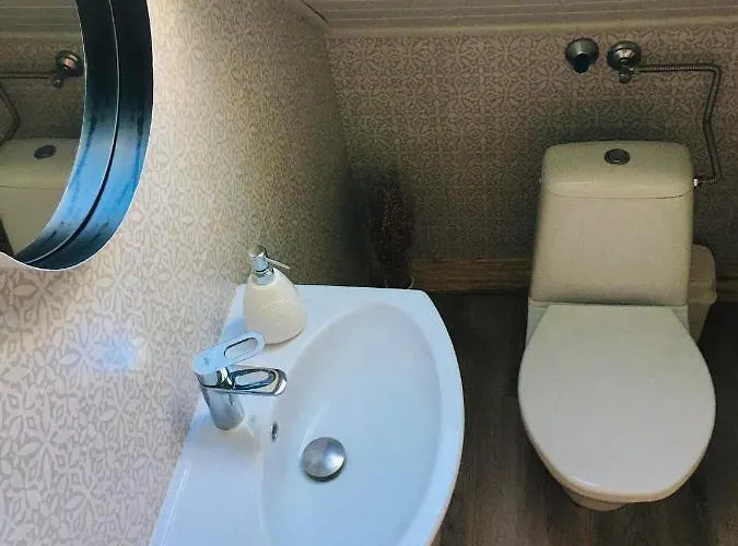 Csendes Vendeghaz, Families, Hikers & Bikers בית נופש צ'רסגטומאי